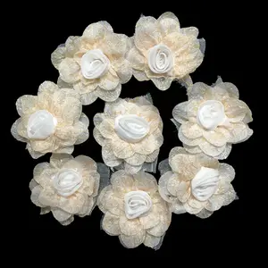 Abito da sposa uso in rilievo di applique del fiore del tessuto per la decorazione