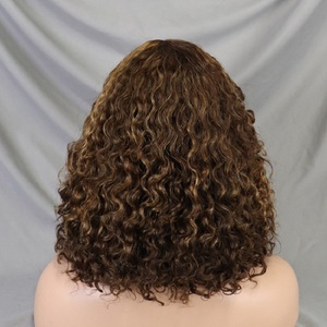 Perruque Bob sans colle à ondulations naturelles de 12 pouces, densité 200 %, en cheveux humains, prête à porter, avec frange, couleur Ombré Blond Miel pour femmes - Product Image 2
