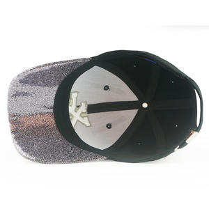 Casquettes de baseball en coton à 6 panneaux, couleur unie, souples, avec fermeture à boucle métallique, prix d'usine, vente en gros - Product Image 3