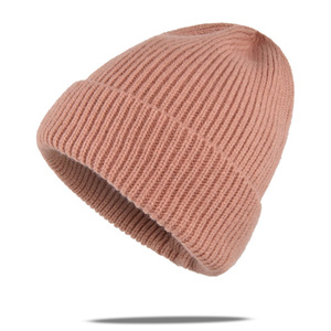 Bonnet d'hiver chaud en acrylique tricoté personnalisé avec broderie 3D et impression en relief pour homme et femme, idéal pour les voyages - Product Image 5