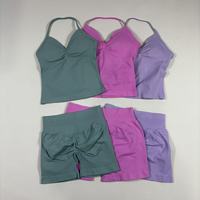 Ensemble short et haut de yoga personnalisé pour femmes - Vêtements de sport respirants à séchage rapide à manches courtes avec ajustement flexible pour les exercices en plein air