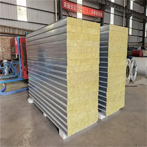 La mejor venta, paneles sándwich de gran panel de pared a bajo <span class=keywords><strong>precio</strong></span>, azulejos de aluminio de aislamiento exterior con tablero de poliuretano para techos térmicos - Product Image 1