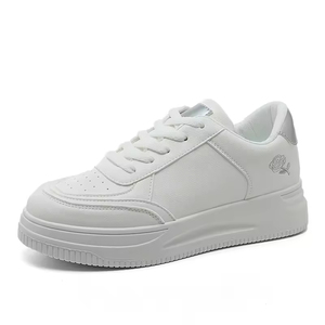 Chaussures de sport et de loisirs respirantes antidérapantes pour femmes, collection Printemps/Été 2026, idéales pour les étudiantes - Product Image 2