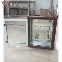 Ventana Abatible Exterior de Madera Maciza Resistente a la Intemperie, Sistema de Cierre Multipunto, Vidrio Doble con Aislamiento, Seguridad para Viviendas