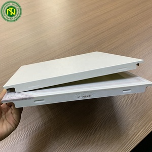 Plafonds en aluminium pour bureaux, imperméables, perforés, en plaques de plâtre, système 600x600, plafonds modernes, nouveau modèle - Product Image 2