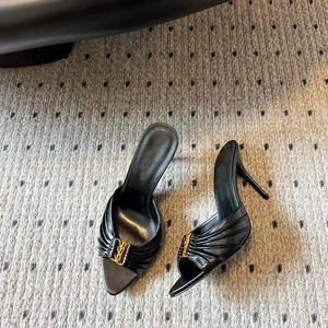 Sandales à talons élégantes haut de gamme pour femmes, nouveau design français neutre, bout pointu, talon ouvert, semelle souple, creuses, hauteur accrue - Product Image 5