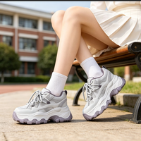 Scarpe da Donna Sportive alla Moda, Traspiranti in Mesh, Stile Dad Shoes con Decorazioni in Strass, Lacci Bicolore, Suola Spessa con Rialzo