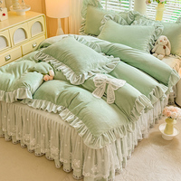 Ensemble de literie quatre pièces en velours de lait Winter Princess - Housse de couette en flanelle ultra douce et chaude avec rembourrage en polyester, 400TC