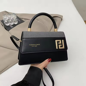 กระเป๋าสะพายไหล่สไตล์เกาหลีใหม่ ดีไซน์เรียบหรู พกพาสะดวก ใช้ได้หลากหลายโอกาส สำหรับผู้หญิง - Product Image 5