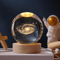 Veilleuse 3D avec Boule de Cristal 3D, Lampes Lune pour Enfants, Artisanal Globe Terre Univers, Décoration de Bureau Maison, Cadeaux Noël Saint-Valentin