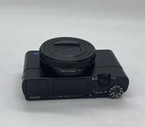 กล้อง Sony RX100 Mark VI มือสอง ความละเอียด 20.1MP เซ็นเซอร์แบบซ้อนขนาด 1 นิ้ว ซูม 8 เท่า ถ่ายวิดีโอ 4K สภาพดี พร้อมจัดส่ง - Product Image 3