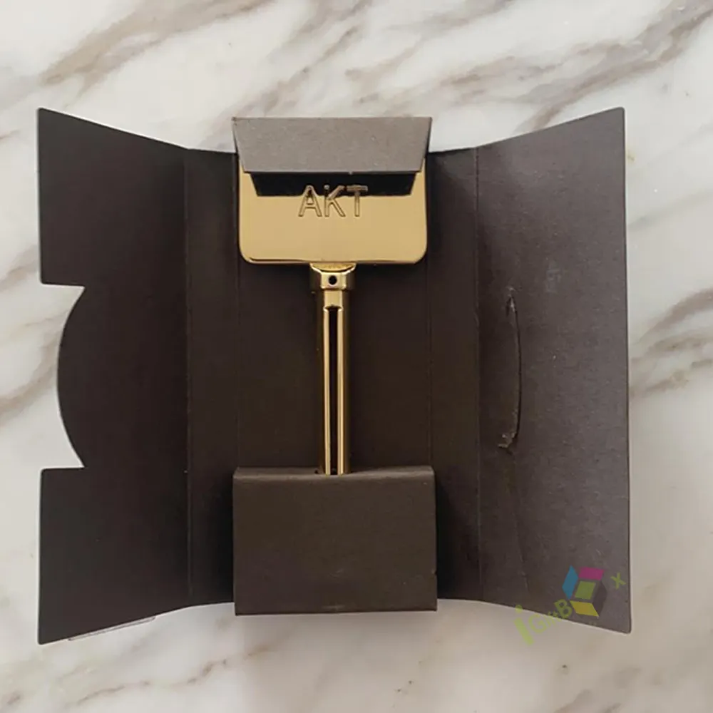 Упаковка с логотипом на заказ, алюминиевая трубка, бумажный ролик, коробка для ключей для косметического крема