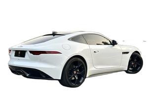 <span class=keywords><strong>Jaguar</strong></span> <span class=keywords><strong>F</strong></span>-<span class=keywords><strong>TYPE</strong></span> 2.0T First Edition Coupé - Product Image 2