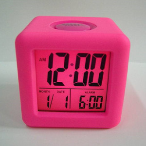 Với Báo Thức Báo Lại Với Đèn LED Trở Lại Cube LCD Máy Tính Để Bàn Kỹ Thuật Số Lịch Đồng Hồ Vỏ Cao Su Silicon - Product Image 4