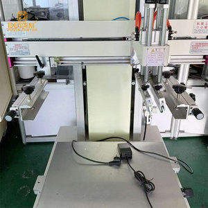 Klein Formaat Automatische Verticale Schermprinter Flat <span class=keywords><strong>Printing</strong></span> Enkele Kleur <span class=keywords><strong>Machine</strong></span> Gemakkelijk Af Te Drukken Zakken Papieren T-Shirts Nieuwe Staat - Product Image 6