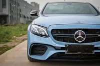 Kit carrosserie de mise à niveau style E63 pour Mercedes Classe E W213, en matériau PP, avec grille centrale et tube caudal labial arrière, à visser, modèle 2017