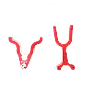 Procesamiento de recubrimientos de PVC para piezas de ferretería, incluyendo varios tipos de recubrimientos de PVC y recubrimientos metálicos. - Product Image 4