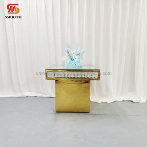 Mesa de Comedor de Lujo LEDA en Oferta, Mesa de Metal Dorada para Banquetes, Eventos y Bodas - Product Image 4