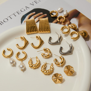 Pendientes de Aro Geométricos Yueli con Perla, Aleación de Zinc, Conjunto de Joyería de Moda para Mujer - Product Image 3