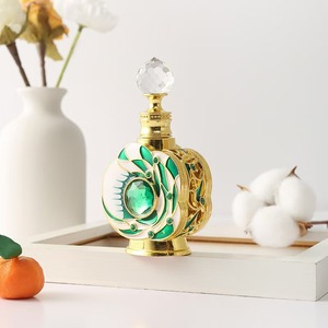 Rose <span class=keywords><strong>carte</strong></span> spot gros Moyen-Orient Dubaï style bouteille de parfum fleur du désert bouteille de parfum vendu en Europe et aux États-<span class=keywords><strong>Unis</strong></span> - Product Image 6
