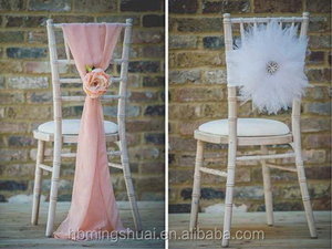 Sedie Chiavari in Plastica Bianca, Mobili Economici per Matrimoni, Acquisto all'Ingrosso di Sedie Chiavari - Product Image 3