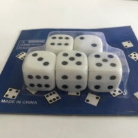Fournisseur direct d'usine - Dés en plastique noir de 10 mm D20 D6 avec coins et points blancs, logo personnalisé pour plateau à dés de casino et de jeux de société