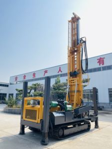 खनन मशीनरी और मिट्टी ड्रिलिंग के लिए एयर कंप्रेसर के साथ संचालित 600 मीटर गहरे पानी की ड्रिलिंग रिग डीजल - Product Image 4