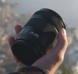 Objectif d'appareil photo plein format Lumixss S 28-200mm F4-7.1 Macro OIS L Mount d'occasion (objectif seul) - Product Image 1