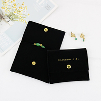 Pochette à bijoux noire A1 avec bouton pression doré, panneau logo, présentoir intérieur, perles vertes, pour boucles d'oreilles et emballage cadeau