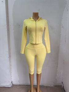 Completo da Donna 2 Pezzi Y2K 2026: Giacca e Leggings Casual Estivi, Top Corto e Leggings per Loungewear - Product Image 2