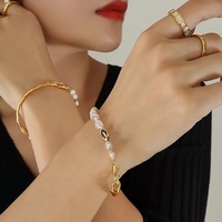 Nouveau design 18K PVD plaqué or 7-8mm Bracelet en perles de riz véritable naturel d'eau douce