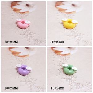 Cabochons en résine personnalisés en forme de donuts roses et jaunes pour la décoration de coques de téléphone DIY, miniatures de maison de poupée, aliments miniatures - Product Image 6