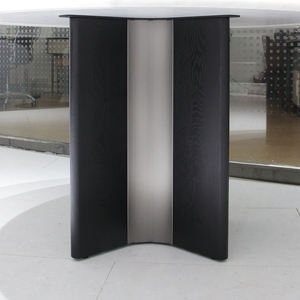 جولة من الفولاذ المقاوم للصدأ من الرخام الأبيض البيضاوي الأنيق مع من من أثاث المطاعم - Product Image 2