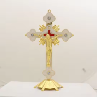 Büyük boy çinko alaşım dini erik şekli Metal ayakta çapraz İsa mesih kilise dekorasyon haç