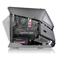 Thermaltake Tt Computadora de escritorio Refrigerado por agua Mid Tower Chasis Ventilador de plástico Mod Concepto de juego de forma especial Design Stock