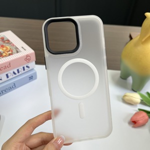 Custodia magnetica caricata trasparente per <span class=keywords><strong>iPhone</strong></span> 12 <span class=keywords><strong>13</strong></span> 14 15 Plus 16E 16 Pro Max Matte TPU PC traslucido con fotocamera nera cerchio - Product Image 2