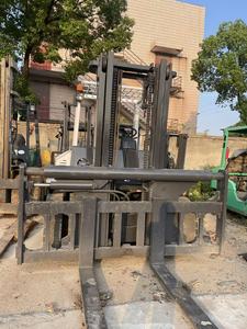 Cheap Used 7Ton Rough Terrian <b>Forklift</b> 4WD japan diesel <b>forklifts</b> with sideshifter 3 stages mast <b>forklift</b> with high quality - Product Image 4