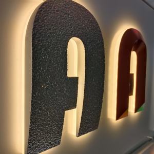 Enseigne <span class=keywords><strong>néon</strong></span> LED incurvée et sculptée hautement personnalisée, avec polices de logo rétroéclairées, étanche IP65, éclairage multi-processus pour bâtiments et bureaux - Product Image 4