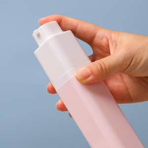 Phổ Biến 30Ml 50Ml Hồng Không Có Không Khí Bơm Chai Bao Bì Vuông Tùy Chỉnh Rỗng Nhựa Mỹ Phẩm Chai Nhà Máy Trực Tiếp Cung Cấp Sang Trọng - Product Image 2