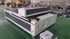 Máquina de corte por láser acrílico de 4*8 pies 1325 con tubo Reci 130W CW5200 Chiller Leadshine 57 Controlador de motor y paso largo - Product Image 3