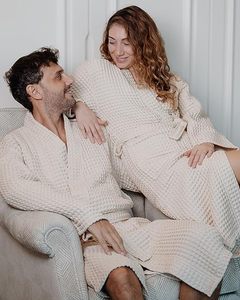 100% coton gaufré Kimono peignoir <span class=keywords><strong>pour</strong></span> hommes et femmes Style de luxe vêtements de loisirs confortables poches fonctionnelles Robe de Relaxation confortable - Product Image 3