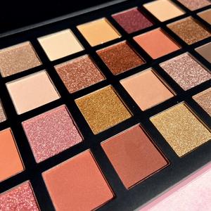 Paleta de sombra de ojos grande, maquillaje de etiqueta privada, sombra de ojos muy pigmentada, Etiqueta Privada - Product Image 3