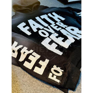 เสื้อมีฮู้ดผ้าฟลีซสำหรับผู้ชายเสื้อมีฮู้ดผ้าคอตตอน100% ปักลายผลิตภัณฑ์ที่ดีที่สุดสำหรับฤดูหนาวจากปากีสถาน - Product Image 4