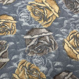 Vente en gros de tissu en maille à imprimé floral de qualité goon à bas prix avec filet en feuille d'or pour vêtement - Product Image 5