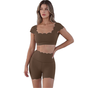 Ensemble de sport et de fitness pour femmes, respirant, taille haute, design de gilet, col carré, motif uni, taille plus, combinaison de yoga 2 pièces - Product Image 1