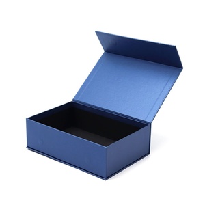 Boîte en carton personnalisée recyclable pour cadeaux avec votre propre logo - Product Image 3