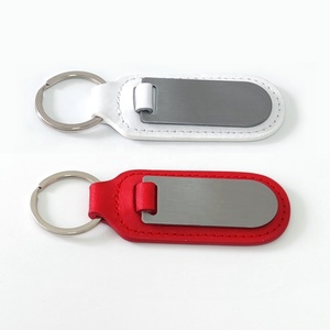 Porte-clés mousqueton en métal et cuir PU personnalisé avec logo, impression sérigraphique, écologique, durable, haute qualité - Product Image 2