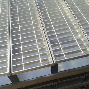 Grille en acier galvanisé 32 mm x 5 mm, capacité 2000 kg/m, anti-corrosion pour allées extérieures, services de découpe et soudure inclus Qiqian - Product Image 2