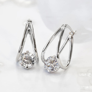 Eleganti Orecchini a U per Donne, Stile Coreano Chic e alla Moda - Product Image 4