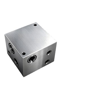 Bloc de vanne hydraulique Yicheng YC-JCF-001 en acier au carbone, connexion intégrée par plaque, bidirectionnel et contrôlable, à deux voies - Product Image 2